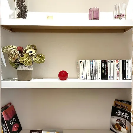 De 60 M2 Avec 2 Et Place De Parking, Coeur De ディジョン