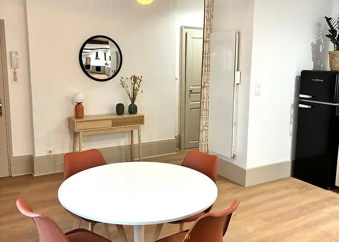 De 60 M2 Avec 2 Et Place De Parking, Coeur De דיז'ון