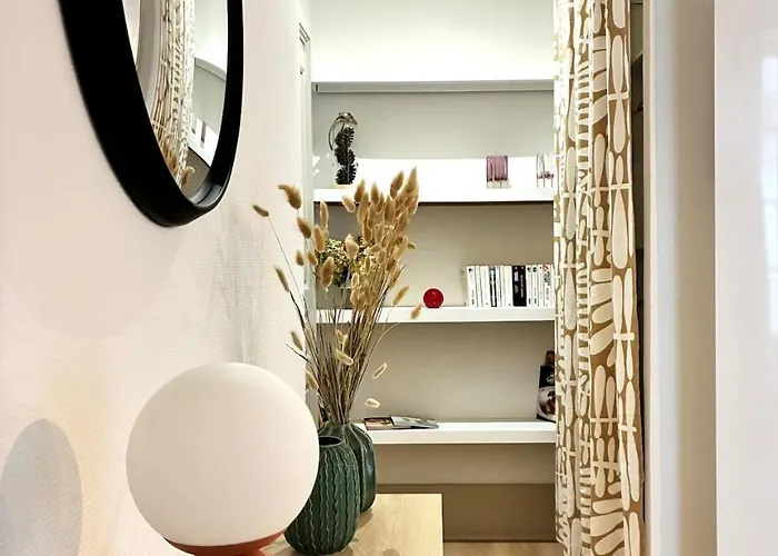 De 60 M2 Avec 2 Chambres, Cœur De *