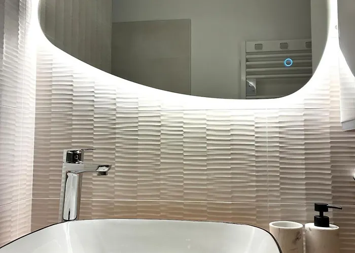 De 60 M2 Avec 2 Chambres, Cœur De *