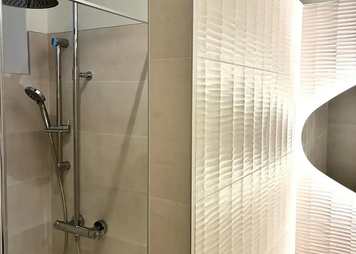 De 60 M2 Avec 2 Chambres, Cœur De *